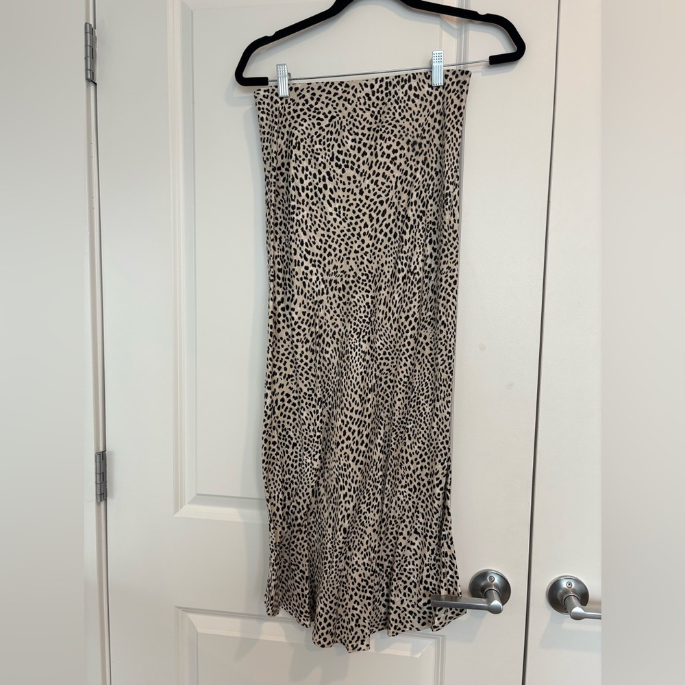 Patterned maxi skirt